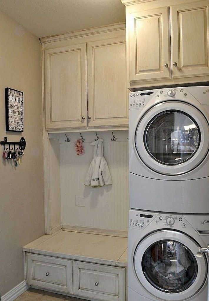 68+ Stunning DIY Laundry Room Storage Shelves Ideas - Page 62 of 70